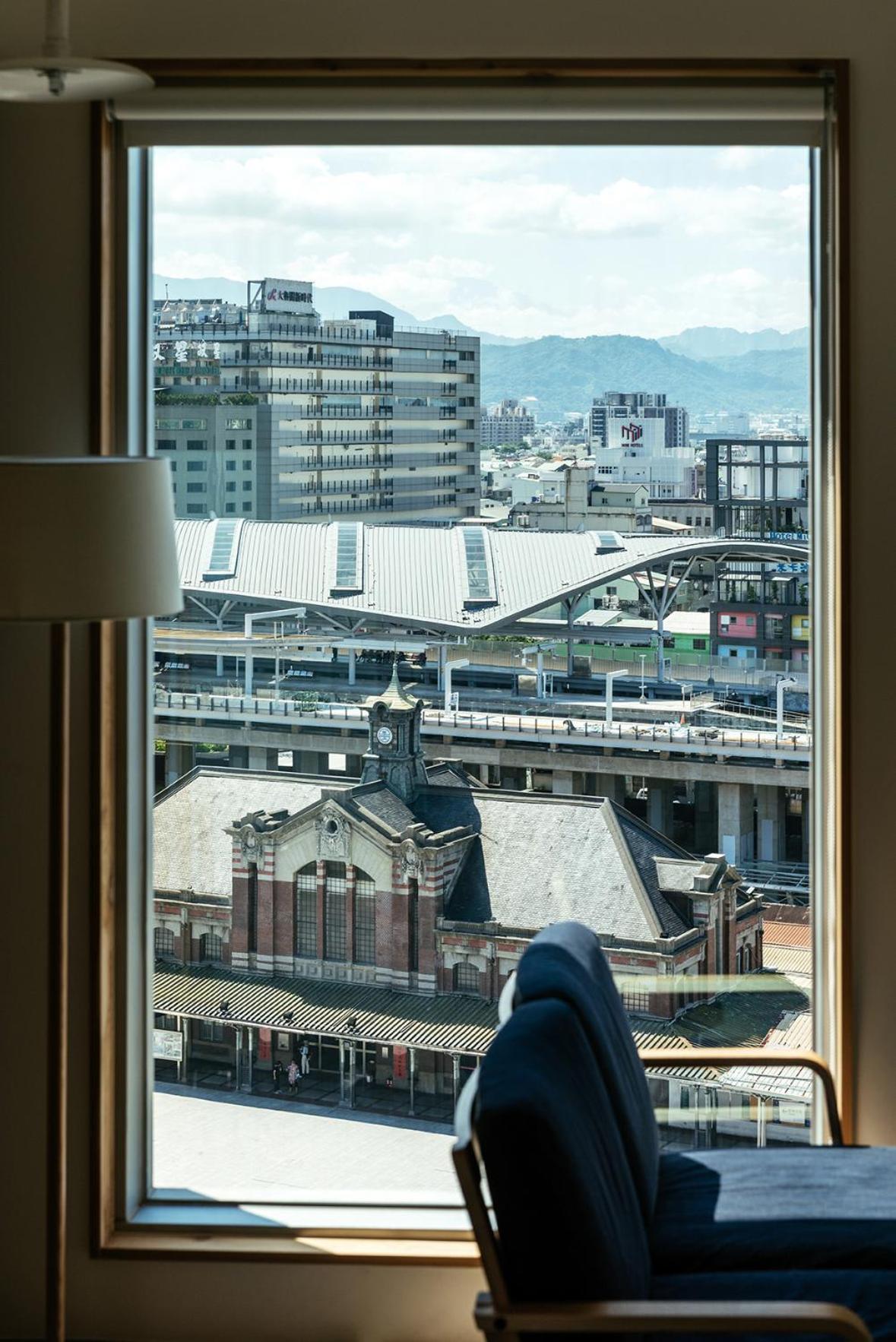 Norden Ruder Hostel Taichung Exterior foto