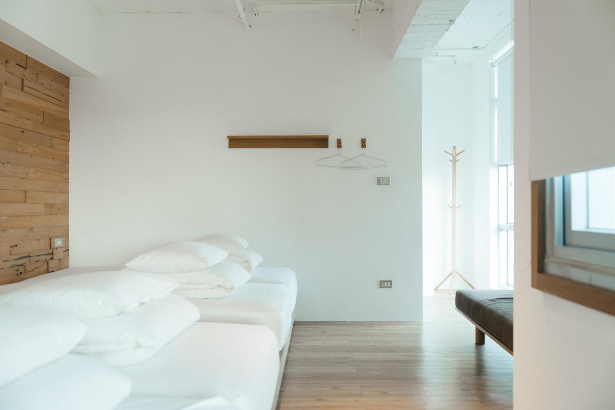 Norden Ruder Hostel Taichung Exterior foto