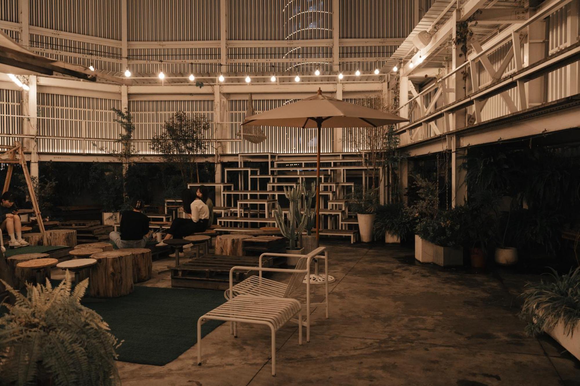 Norden Ruder Hostel Taichung Exterior foto